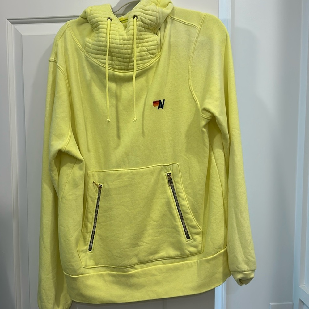 Size L Aviator Nation